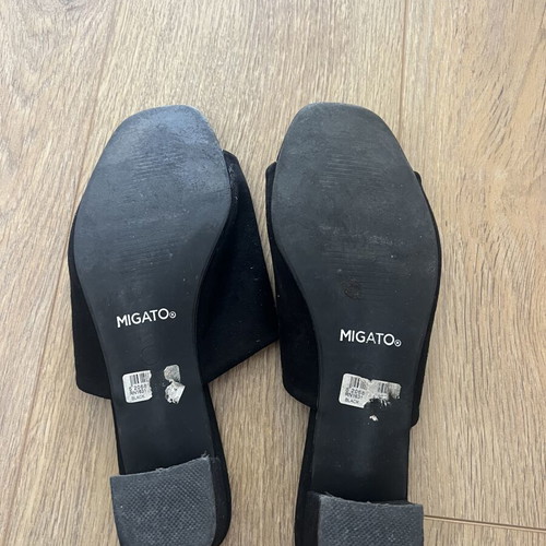 Migato black suede mules used, low heel 3.5 cm, size 39