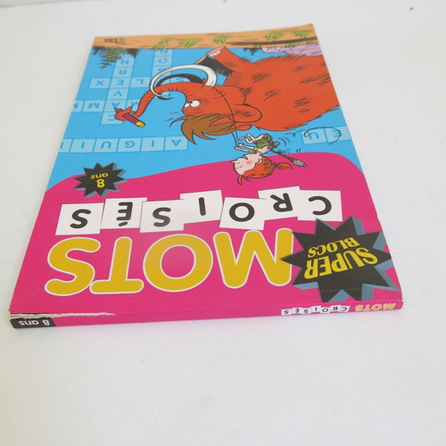 French book with Super Blocs crossword puzzles used