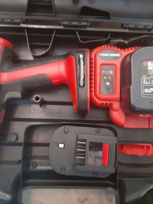 Black&Decker Κρουστικό Δραπανοκατσάβιδο Μπαταρίας 12V Σετ με 2 Μπαταρίες Καινούργιο