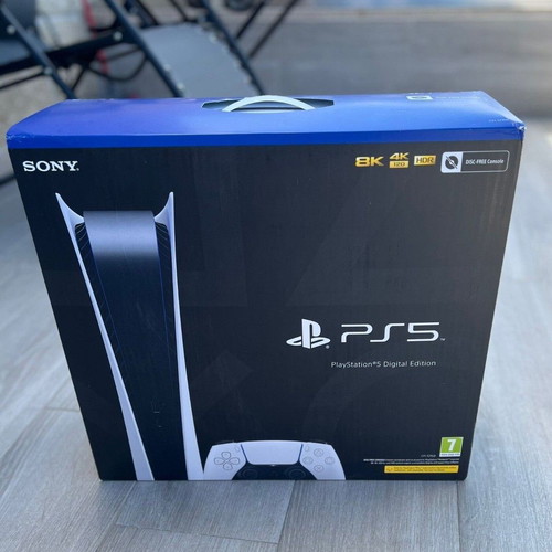 PlayStation 5 Launch Day Digital Edition 825GB, version 12.40, 1 controller
