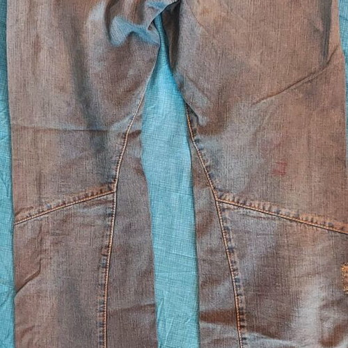 Vintage Levi's women's jeans used, blue denim, size 28