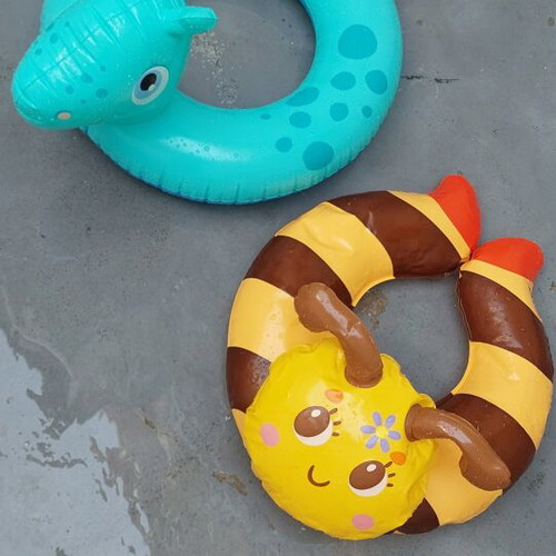Children's life rings like new, set of 2