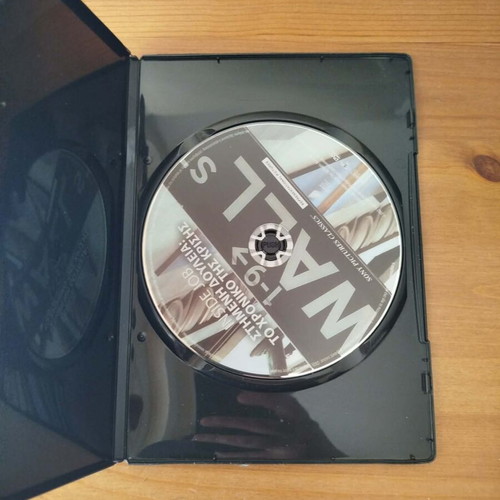 Inside Job DVD like new, documentary with Greek subtitles