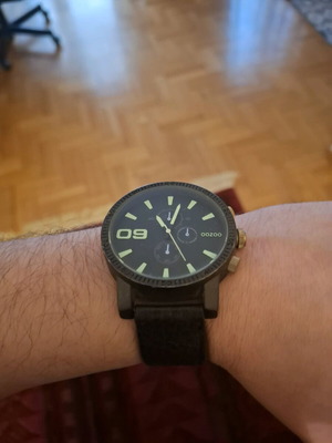 Ρολόι Oozoo μαύρο μεταχειρισμένο με δερμάτινο λουράκι