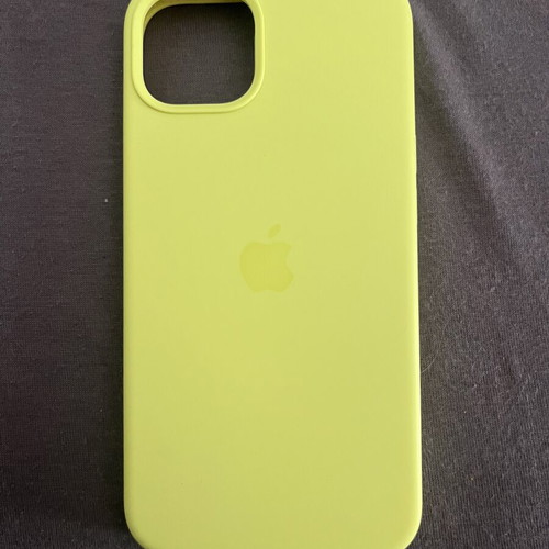 Iphone 13 case yellow like new