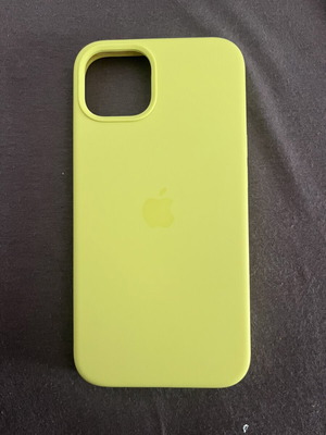 Iphone 13 case yellow like new