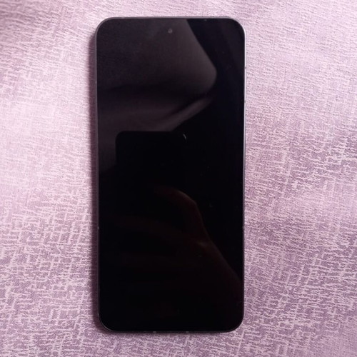 Nothing Phone 2 like new, 6.7" display, 12GB RAM, 256GB storage