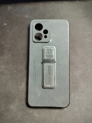 Realme 9 4G phone case used