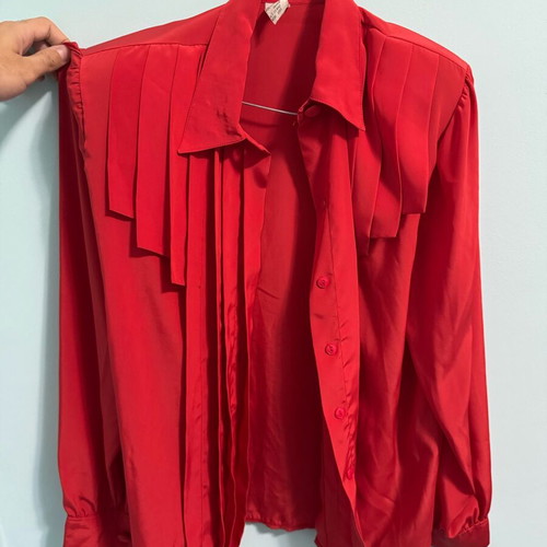 Vintage red satin shirt with shoulder pleats used