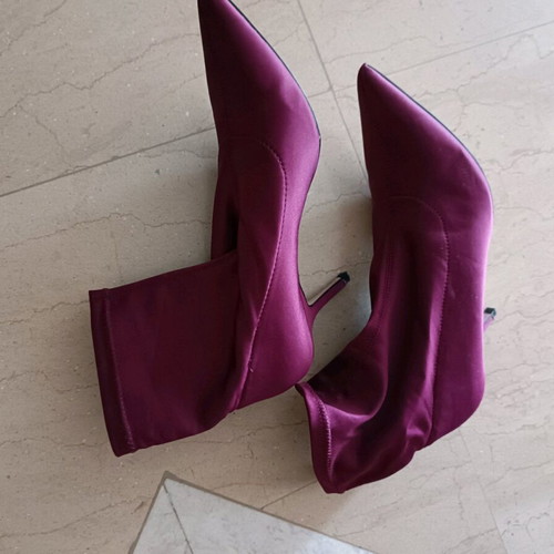 Boots like new, size 41, beautiful feminine color