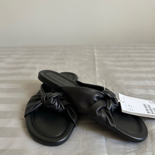 H&M leather slider sandals size 38 new, black