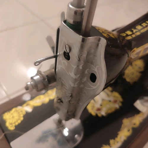 Sewing machine with pedal like new