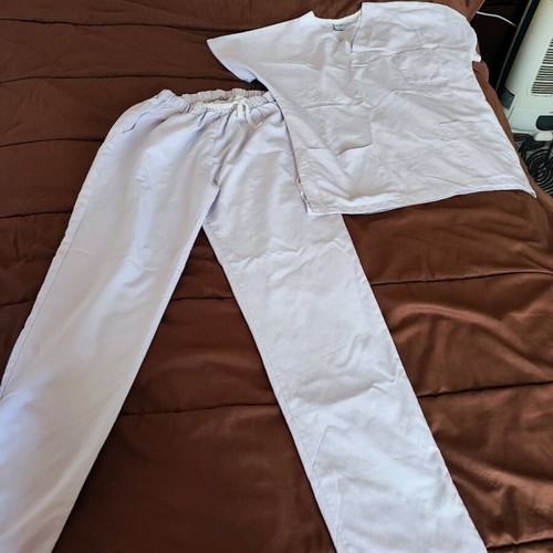 Nursing set like new, size M for doctors and nurses