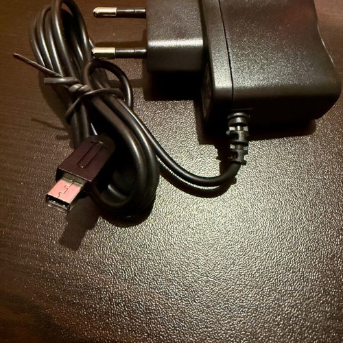 Nintendo 3DS/2DS/DSi Charger like new