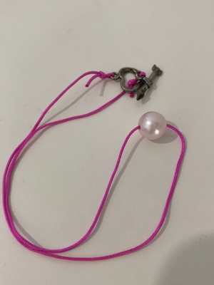 Handmade necklace with pink pearl like new