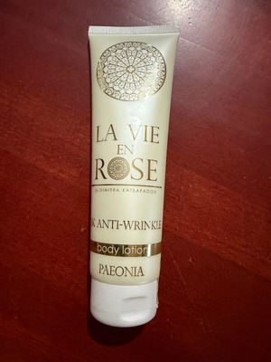 La vie en rose DK anti-wrinkle body lotion PAEONIA 150ml like new