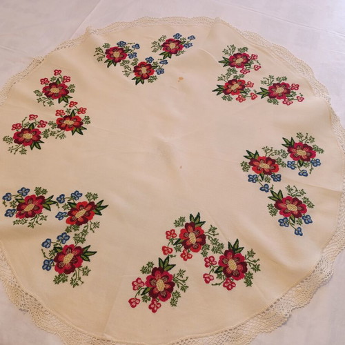 Hand-Embroidered Round Tablecloth with Handmade Lace used