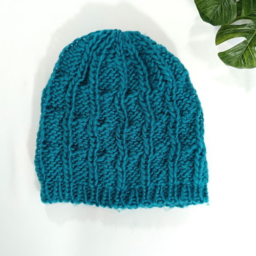 Knitted turquoise beanie like new, one size