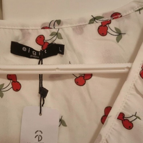 Cherry print blouse new, thin fabric, gathers and frills