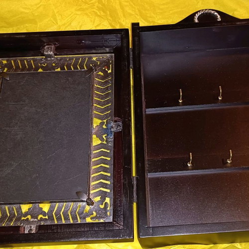 Key wallet new with wood effect and mirror finish