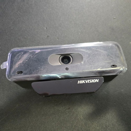 Hikvision 4K USB Webcam DS-U18 like new with box