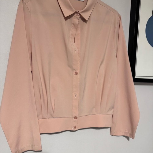 Anel women's crop shirt like new, salmon color