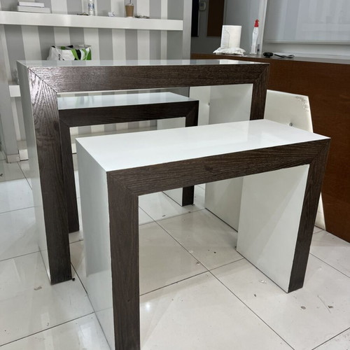 Display tables like new for store or home use