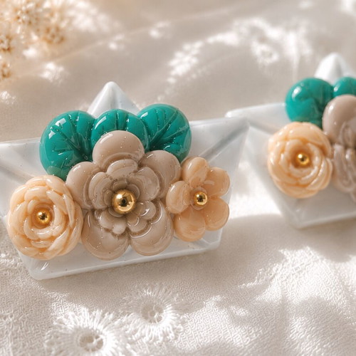 Handmade Earrings Karavakia with Flowers turquoise