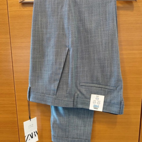Zara dress pants new, gray, size L, tapered fit