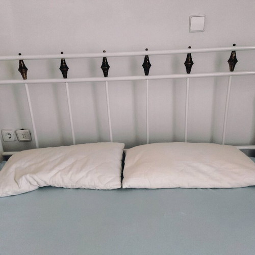 Double bed with nightstand like new, includes mattress