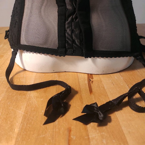 H&M 75C black corset like new with underwire and garters