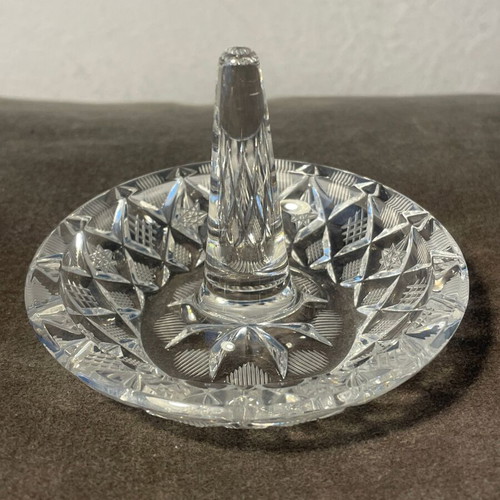 Bohemia crystal ring holder pristine vintage condition