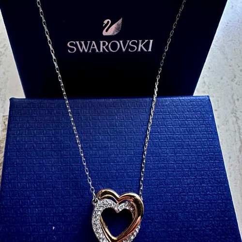 Swarovski heart necklace s925 like new, silver with rhinestones