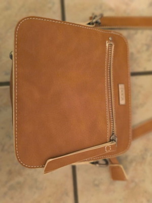 Doca crossbody bag like new, brown