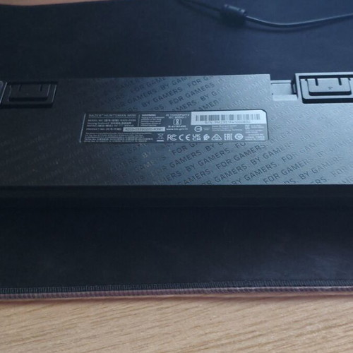 Razer Huntsman Mini keyboard like new