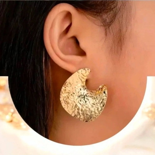 Earrings new gold-colored made of hypoallergenic brass