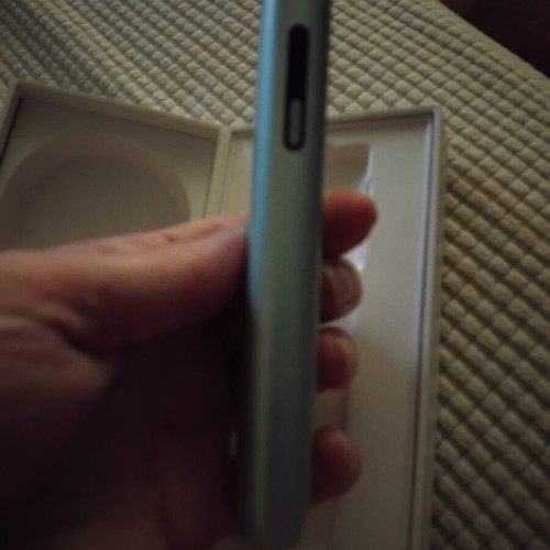 Iqos Iluma 1 device