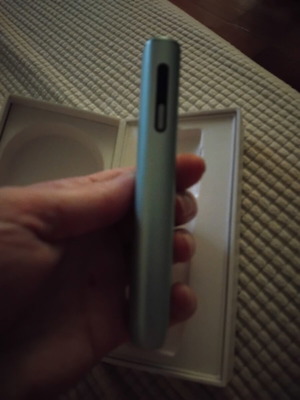 Iqos Iluma 1 device