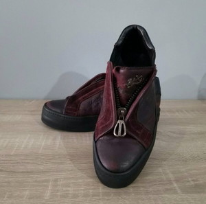 La Martina genuine leather burgundy women's sneakers! Size 38