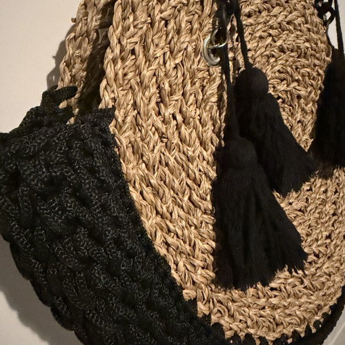Lovick.handmade beach bag shoulder black beige like new
