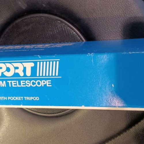 Telesport Zoom Binoculars Telescope 9-30x40 with Mini Tripod like new
