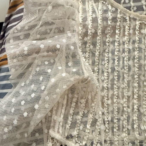 Zara top like new, small, white and beige