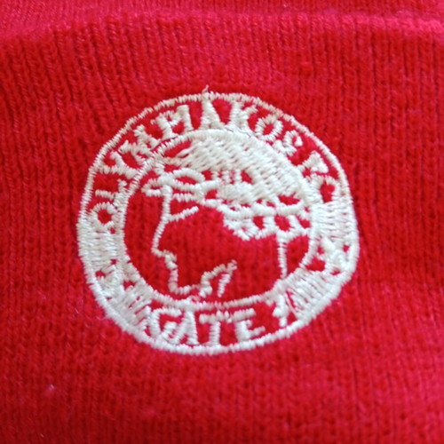 Olympiakos beanie new, red acrylic one size