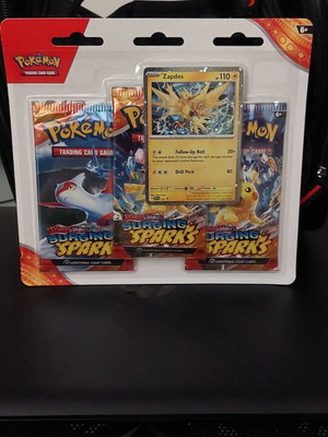 Surging Sparks Zapdos blister pack καινούριο