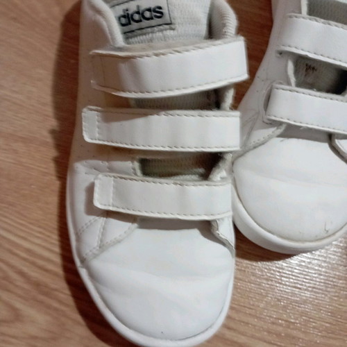 Adidas Kids Sneakers Used With Scratches White Size 33