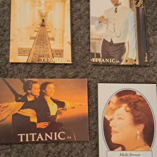 Titanic 1997 collectible card set used, 170 cards