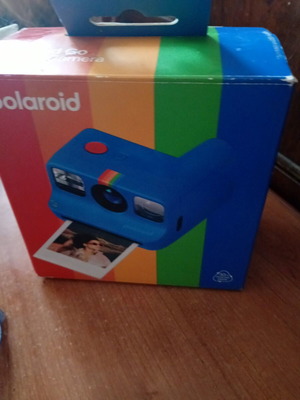 Polaroid Go mini instant camera, like new