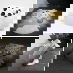  Xbox Controller Stand σε μαύρο ή λευκό χρώμα.