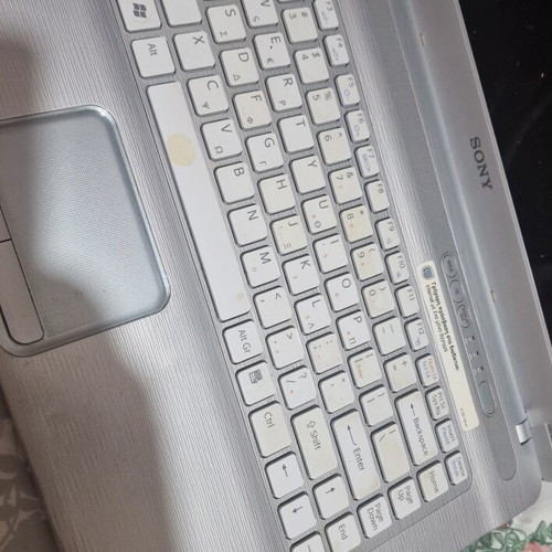 Sony Vaio PCG-7182M laptop used, screen black, no charger or memory
