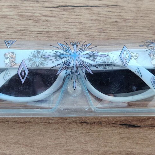 Frozen sunglasses for girls up to 5 years like new, purple